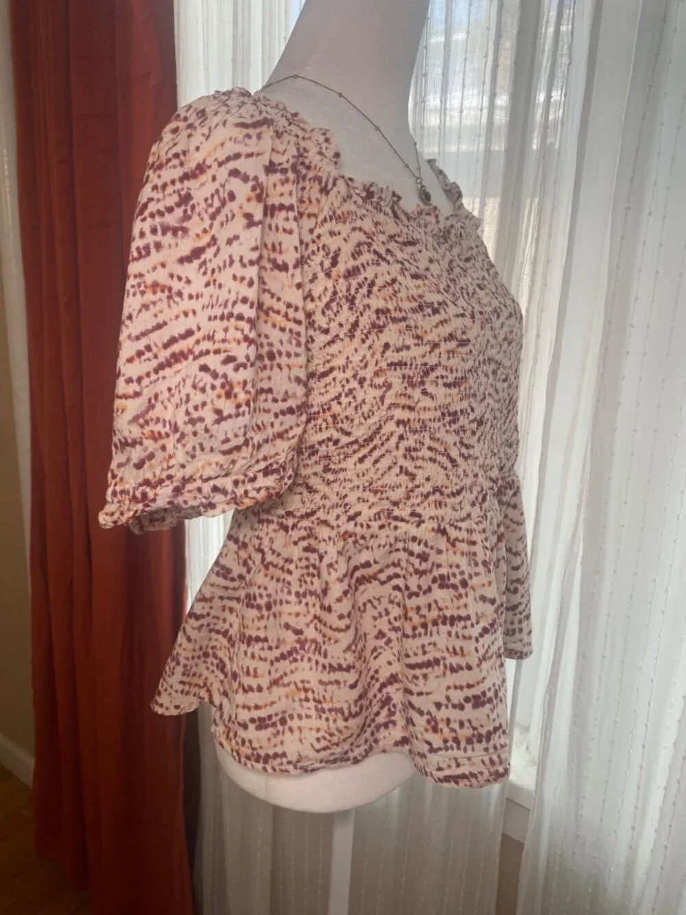 Old Navy Smocked Peplum Blouse Puff Sleeve Beige Brown L